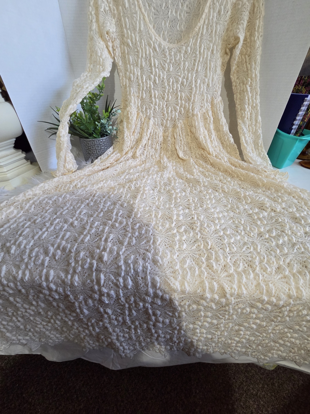 Boho Cream Lace Maxi Dress with Long Sleeves. Size M - Picture 3 of 8